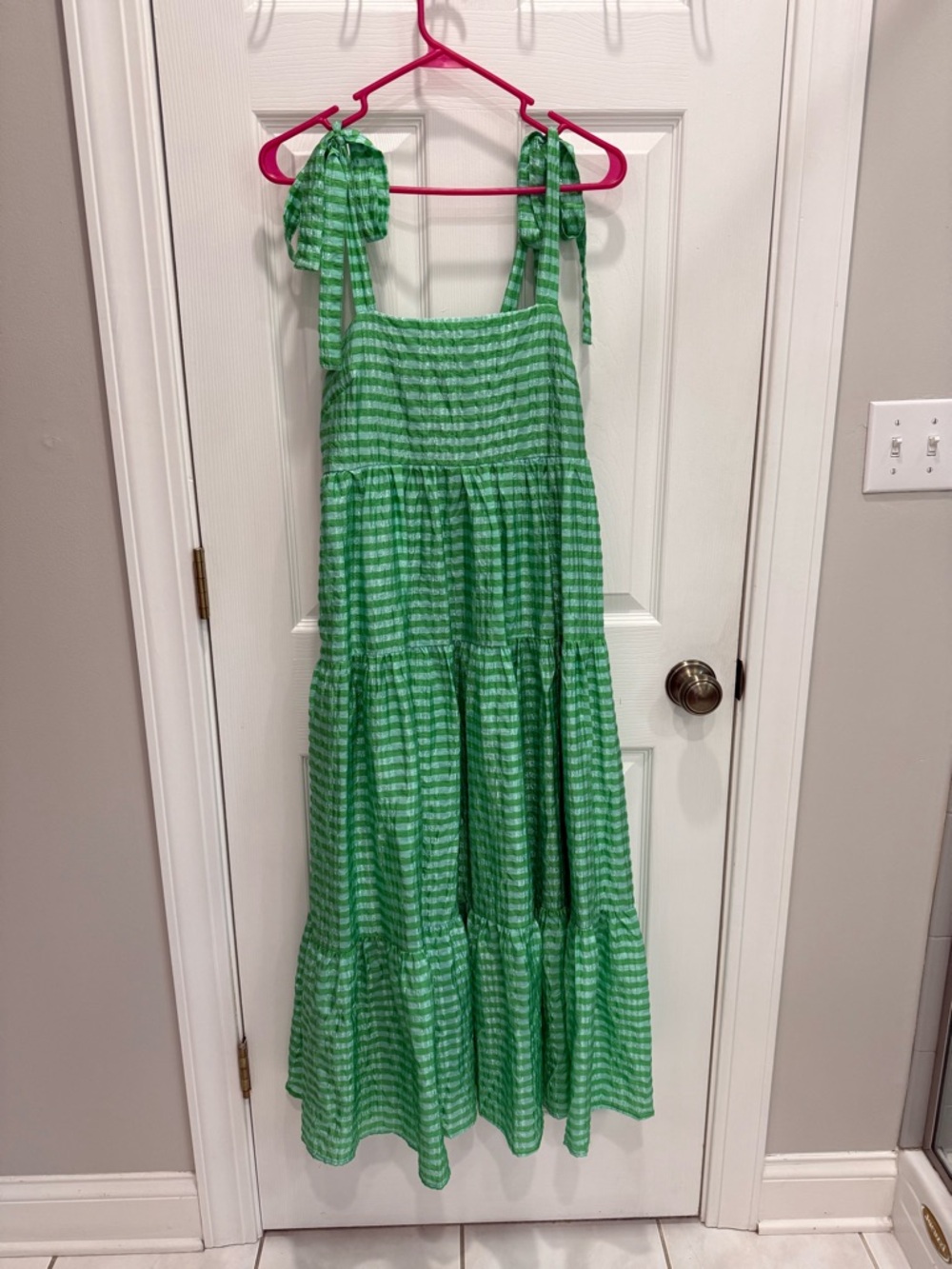 Green Tie-Shoulder Smocked Midi Dress